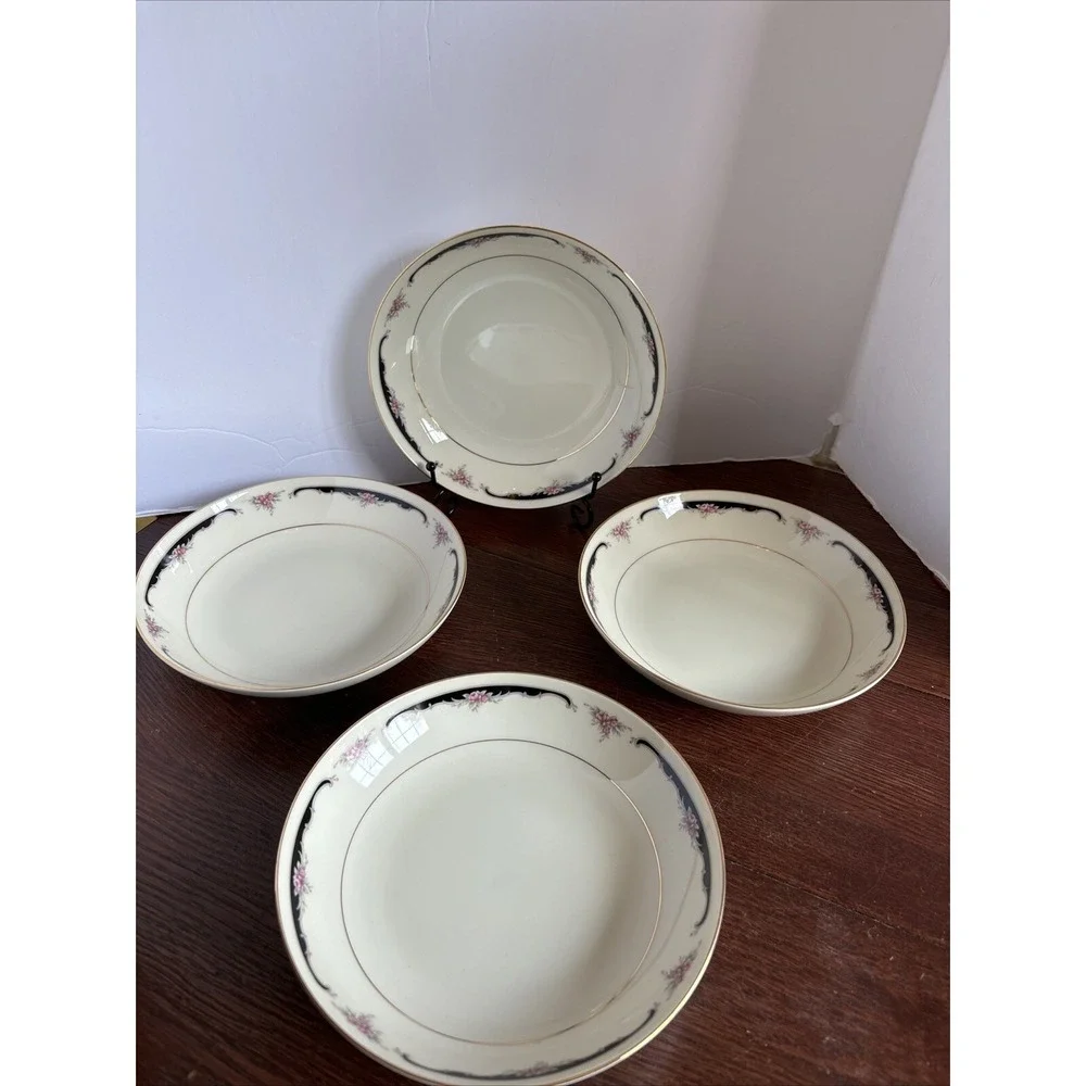 Celebrity Ivory Glaze Prelude 1985 Ivory & Gold Trim Salad Bowls New Set Of‎ 4